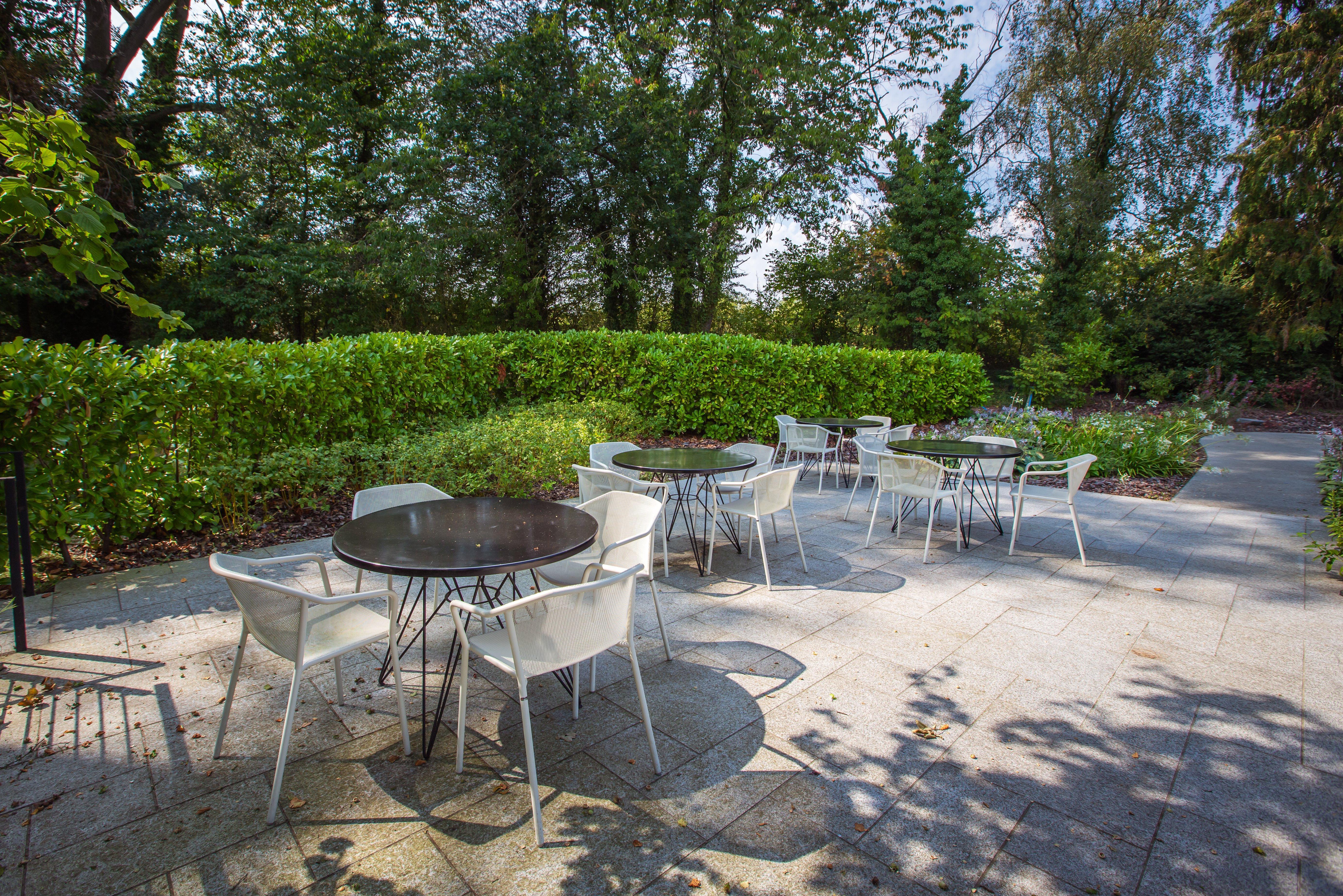 Crowne Plaza Gerrards Cross By Ihg Hotel Beaconsfield Exterior photo